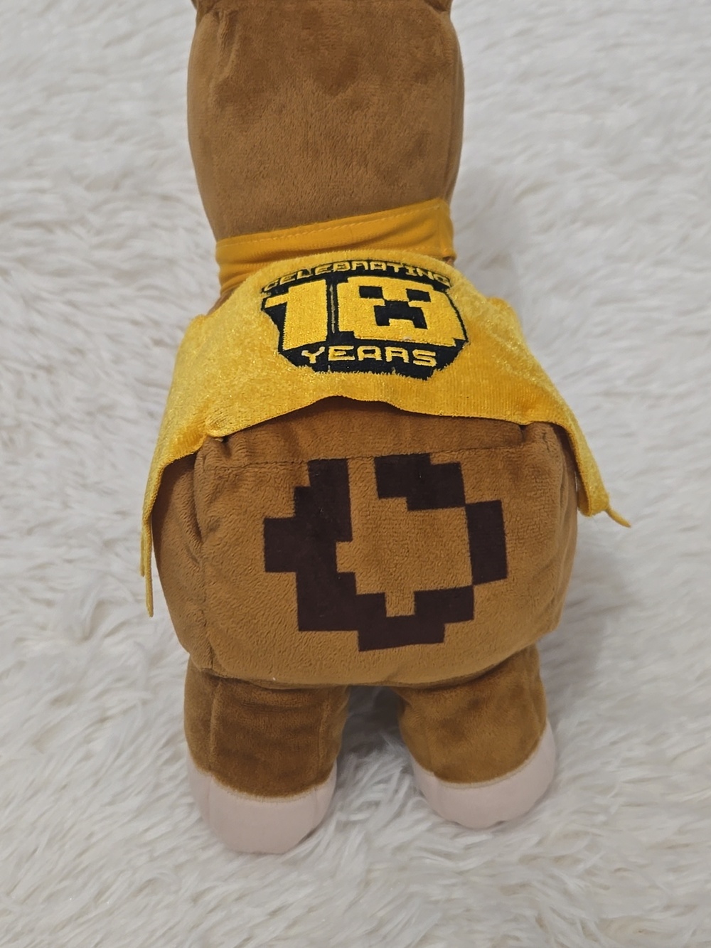 Minecraft Llama 10yr Anniversary Edition - Picture 3 of 6